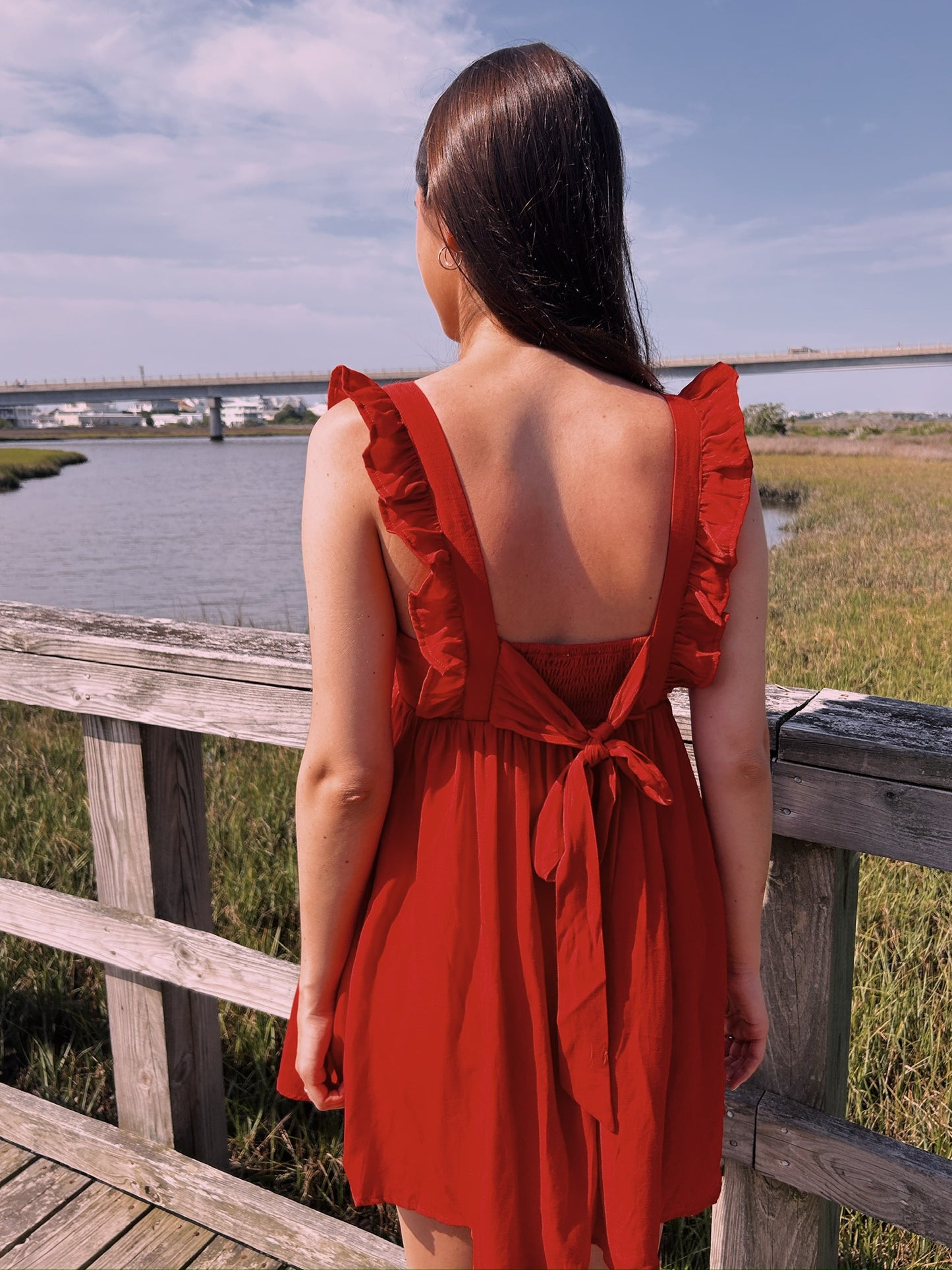SLEEVELESS RUFFLE DETAIL BABY DOLL MINI DRESS