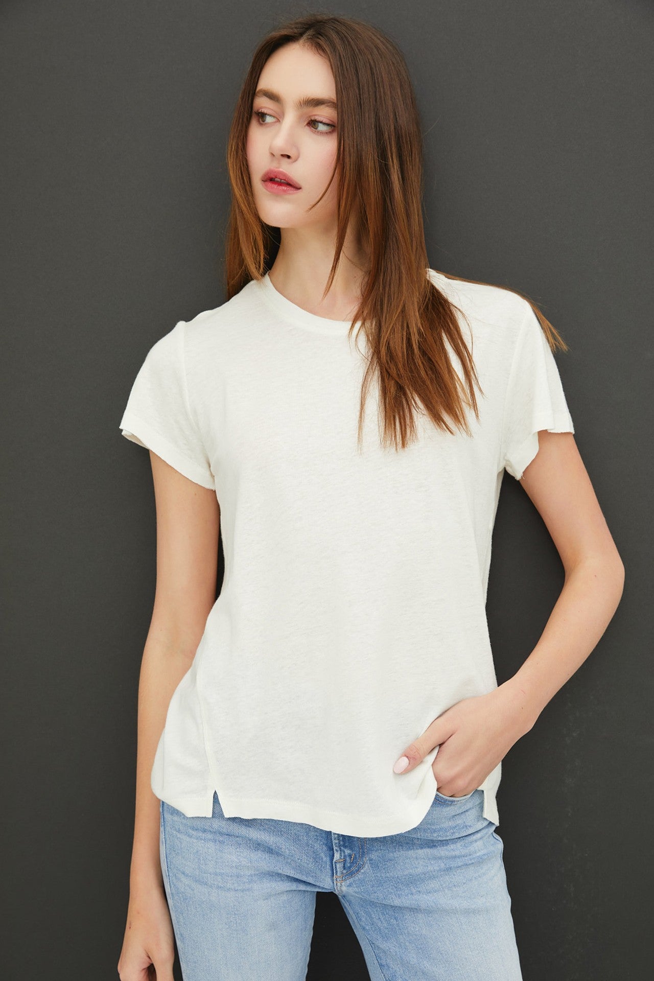 CLASSIC CREWNECK T-SHIRT