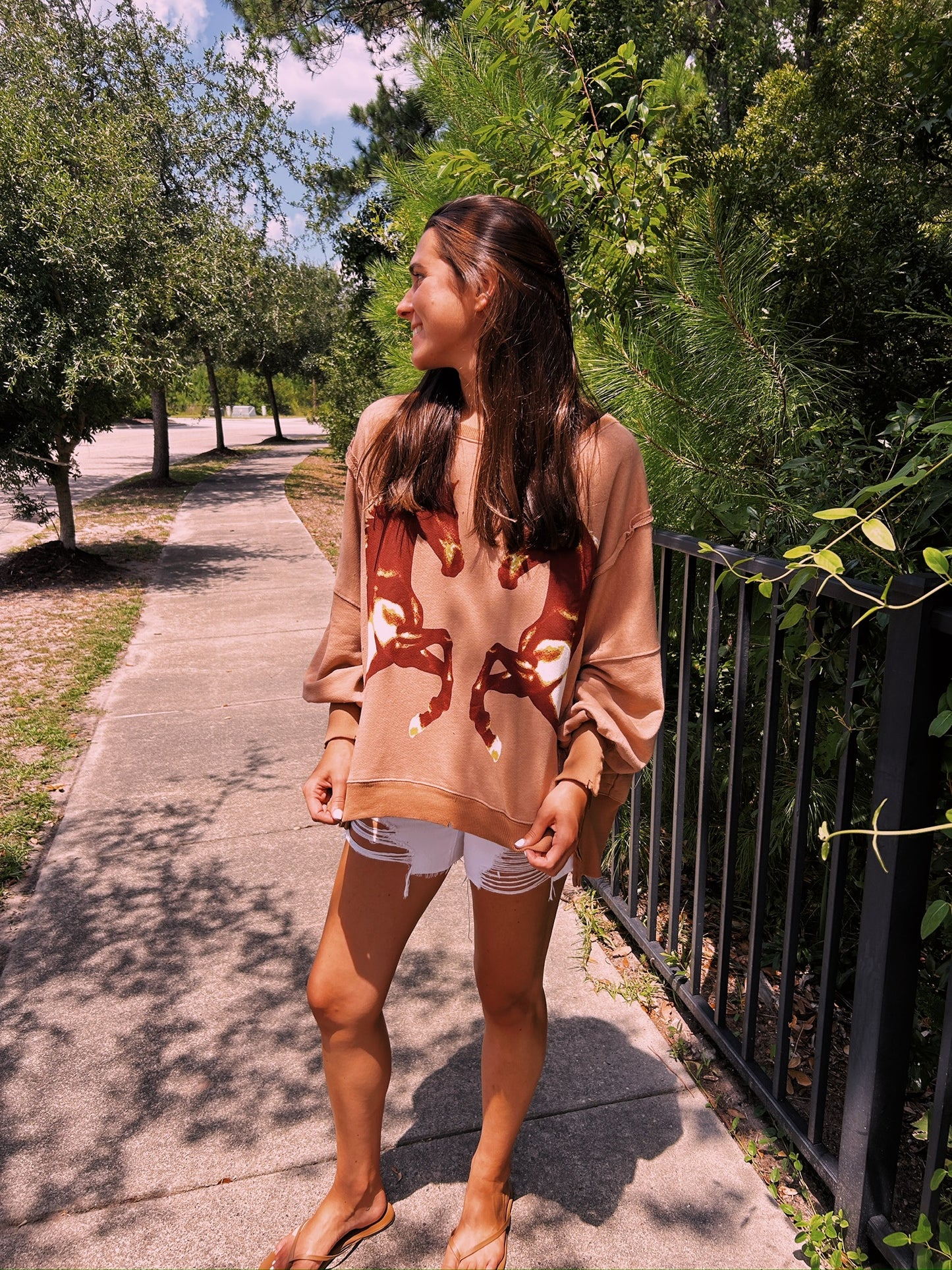 FREE PEOPLE GRAPHIC CAMDEN