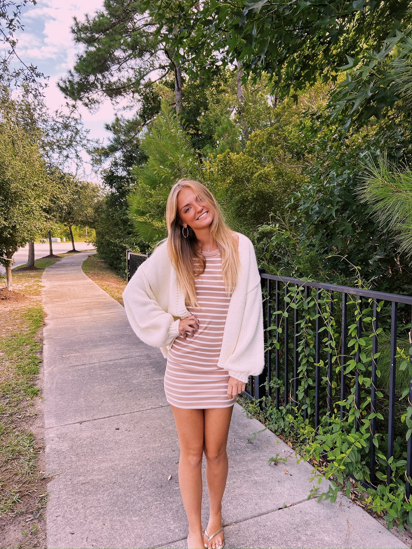STRIPED SCOOP NECK BODYCON MINI DRESS