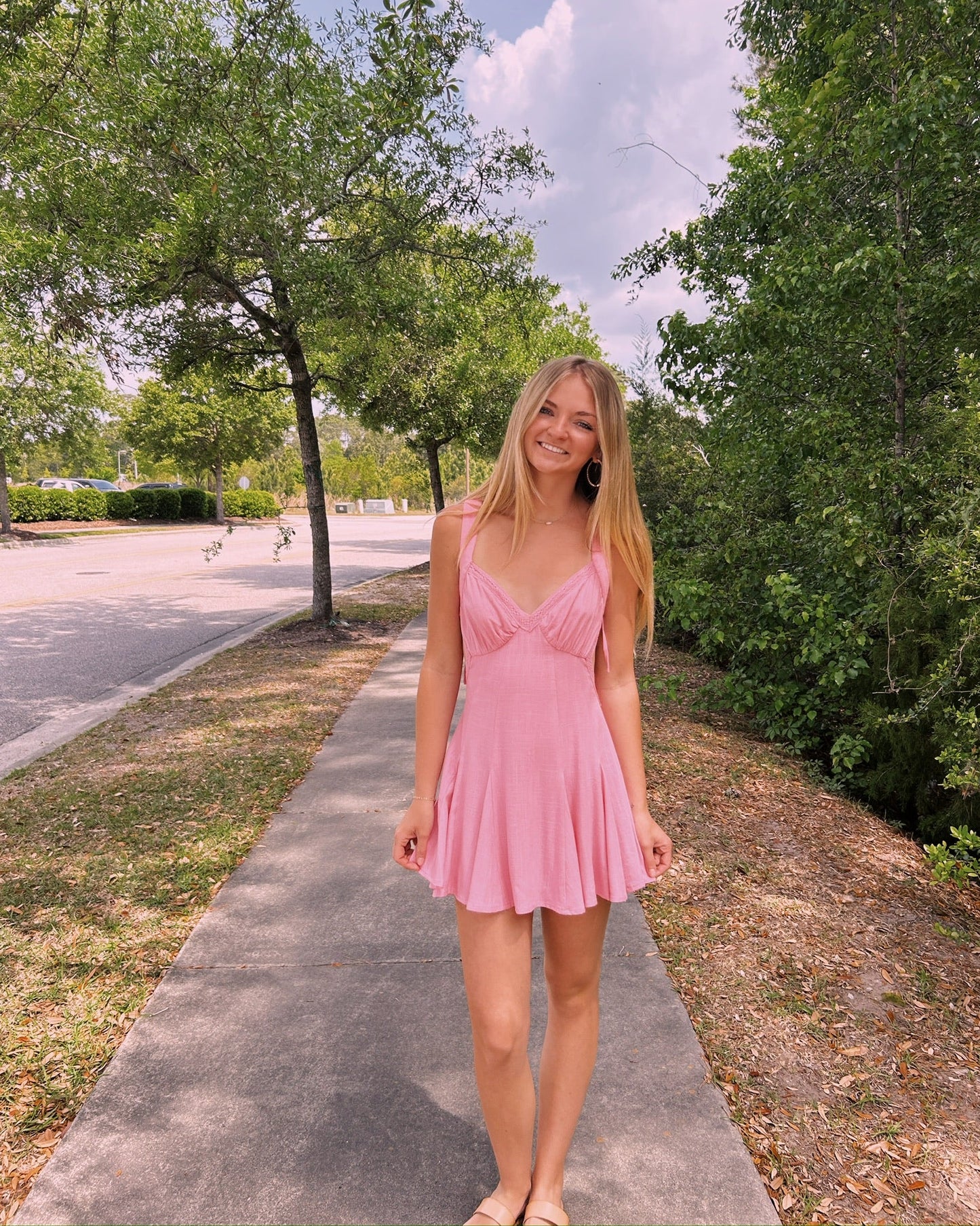 SWEETHEART NECKLINE MINI DRESS
