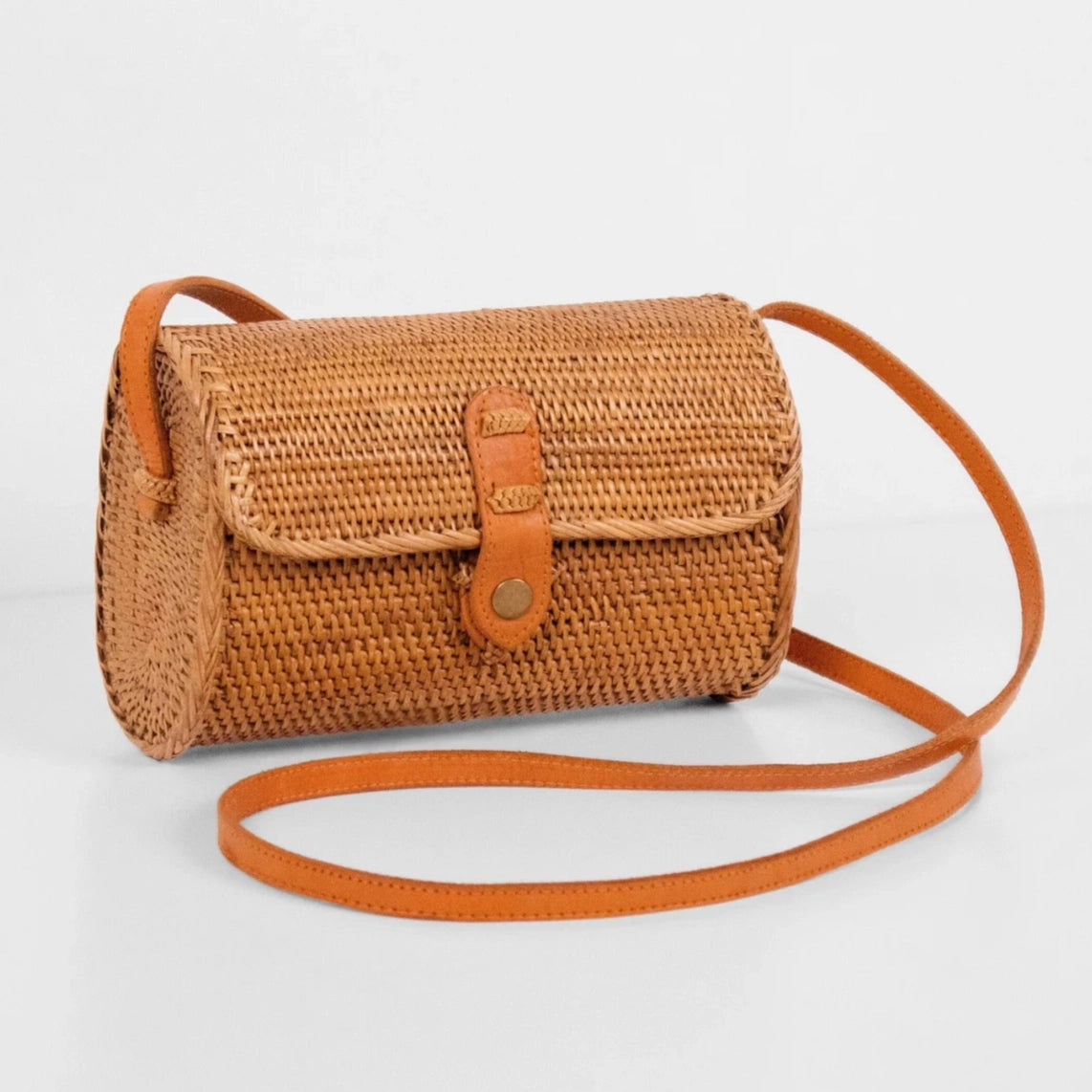 RATTAN BAGS