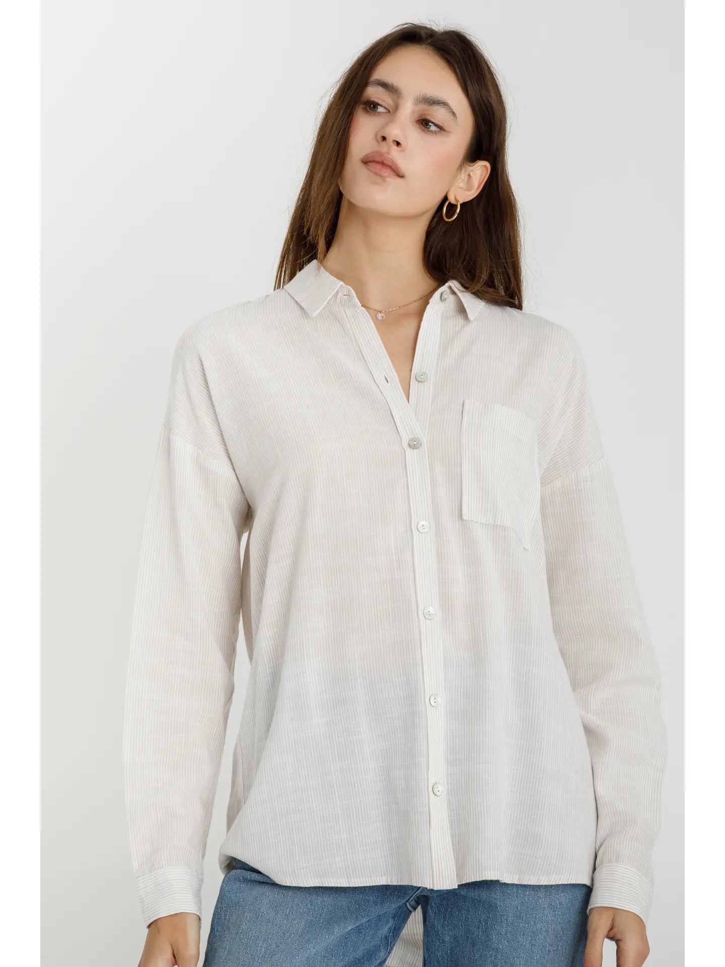 HAIRLINE STRIPE BUTTON-DOWN