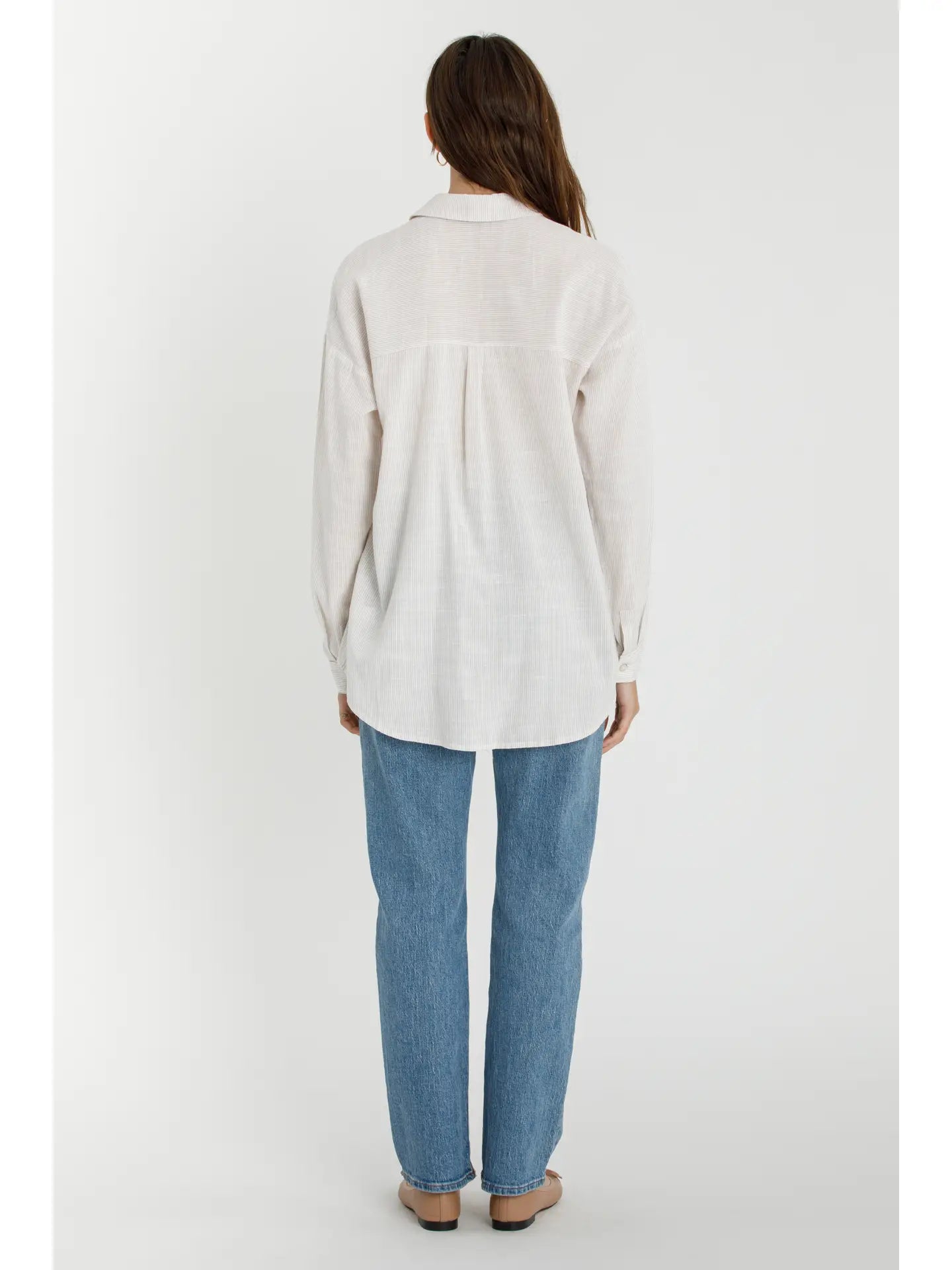HAIRLINE STRIPE BUTTON-DOWN