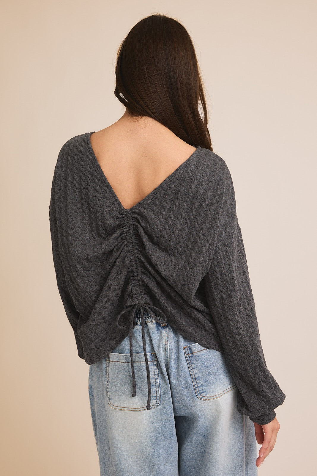 LONG SLEEVE BACK RUCHING CABLE TOP