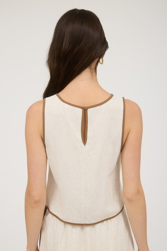 CONTRAST TRIM SLEEVELESS LINEN CROP TOP