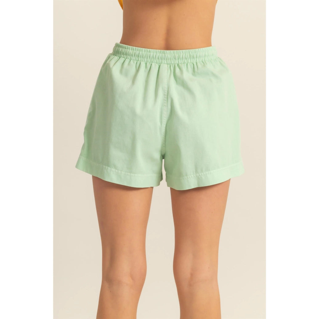 ELASTICIZED WAIST WOVEN SHORTS