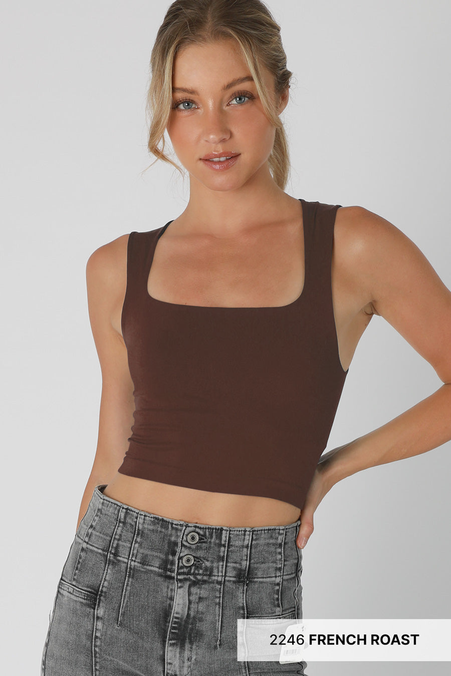 CLEAN LINE SQUARE NECK TOP