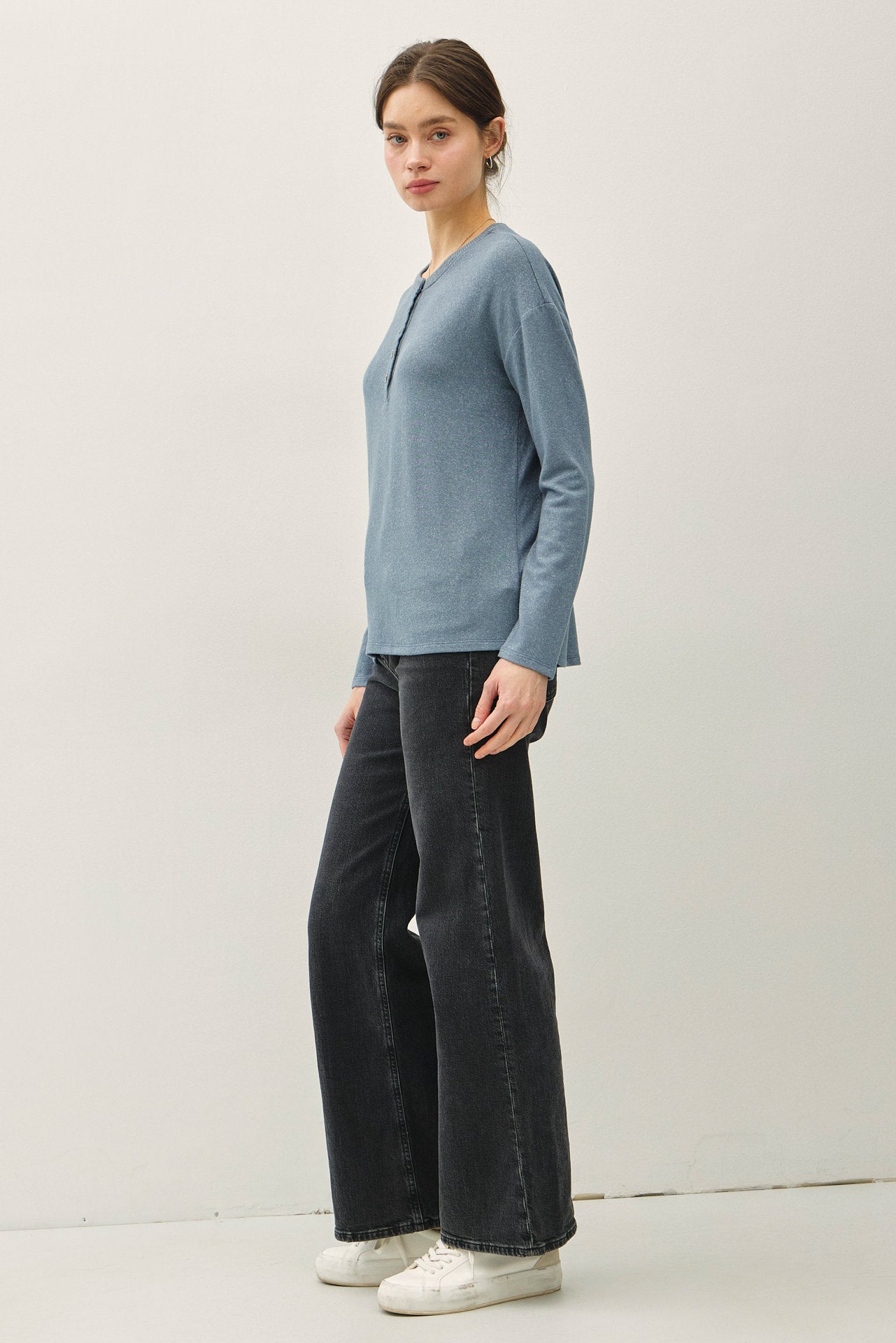 HACCI LONG SLEEVE HENLEY TOP