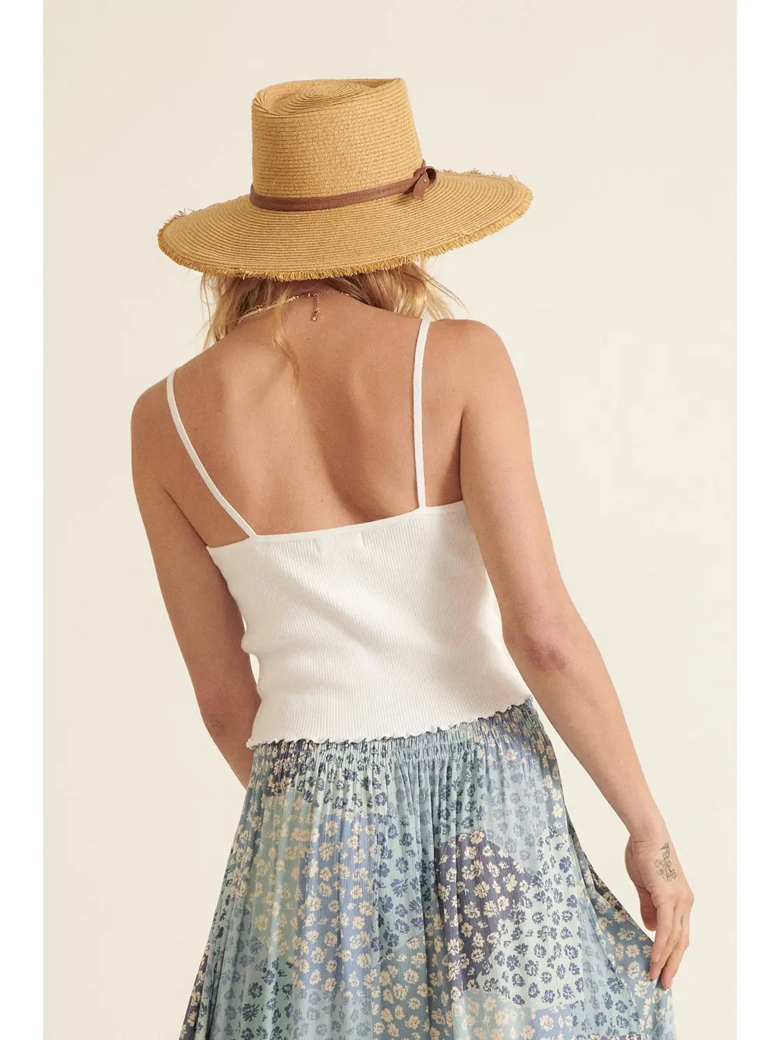 RIBBED KNIT CAMI TOP