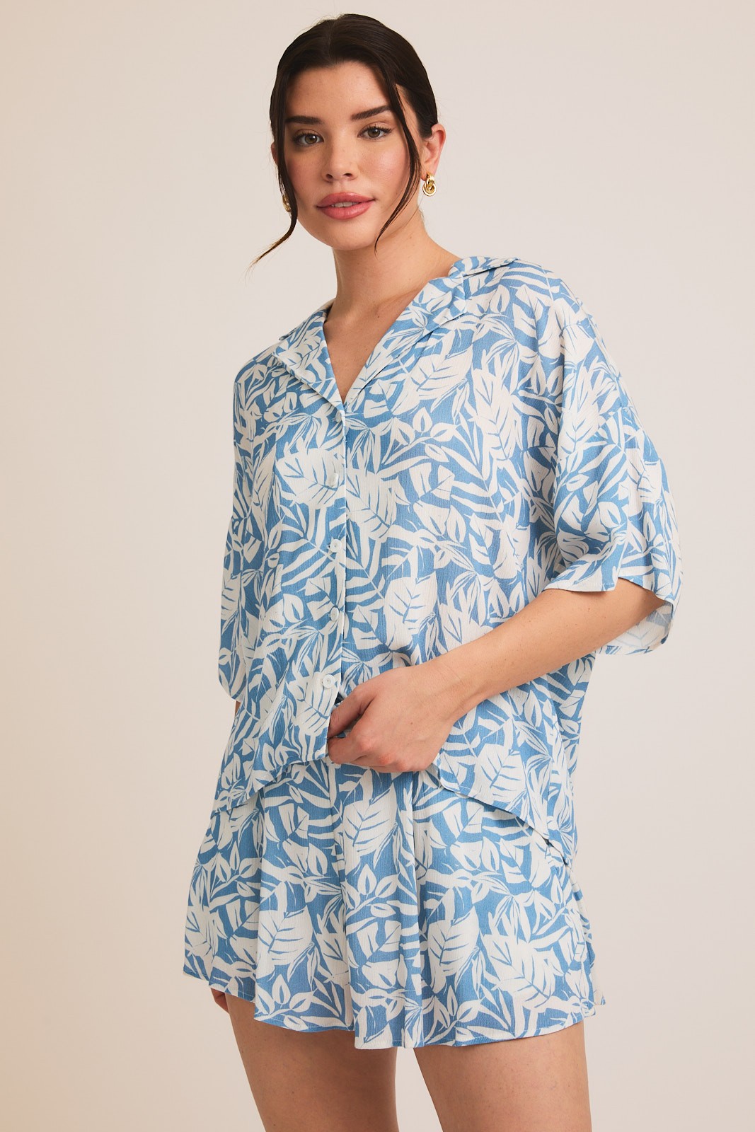 BUTTON UP HALF SLEEVE TOP