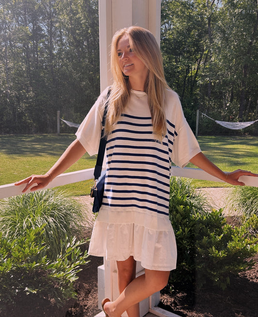 BOAT NECK SLOUCHY FIT DRESS