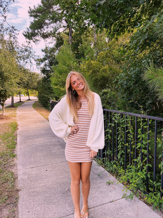 STRIPED SCOOP NECK BODYCON MINI DRESS