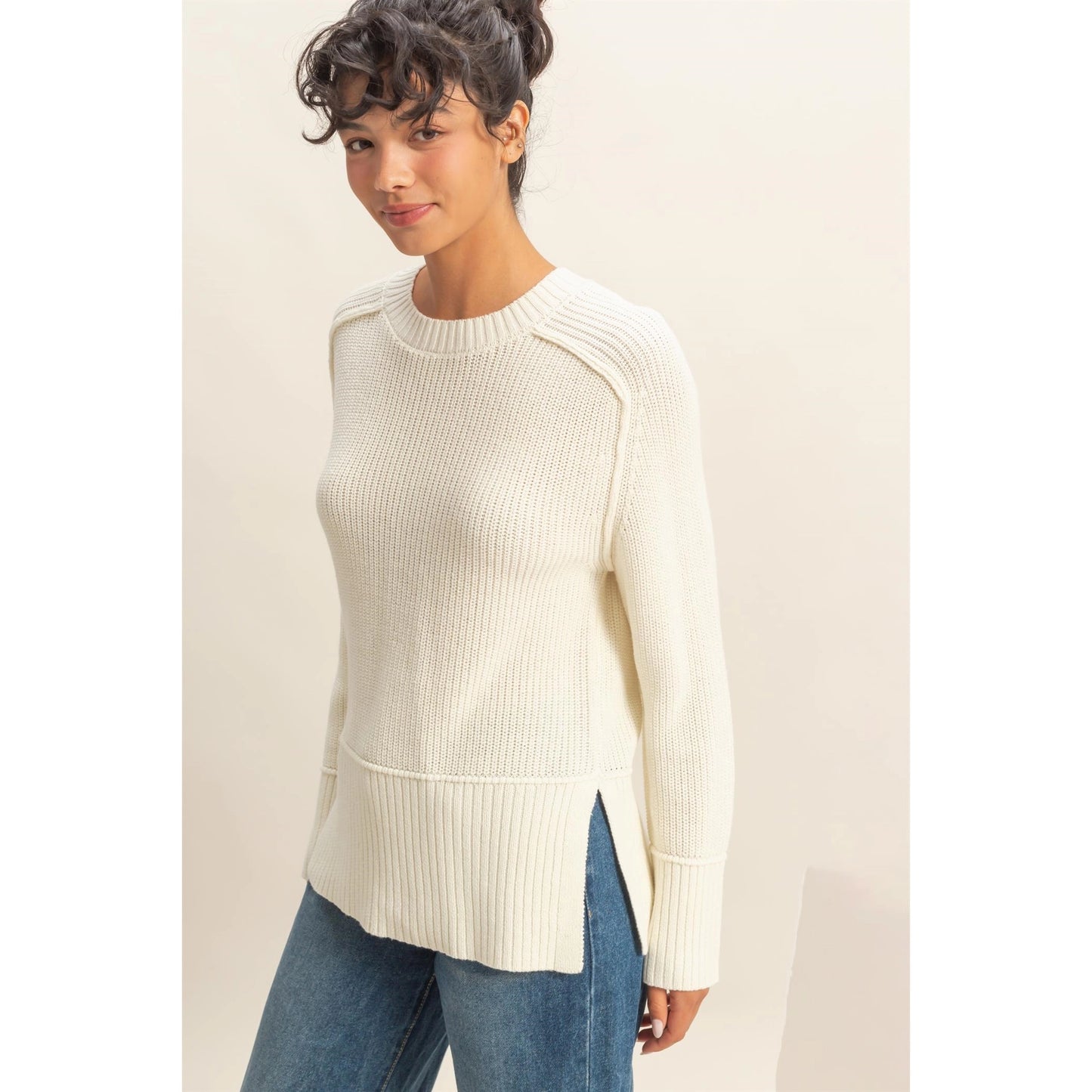 RAGLAN SIDE SLIT SWEATER