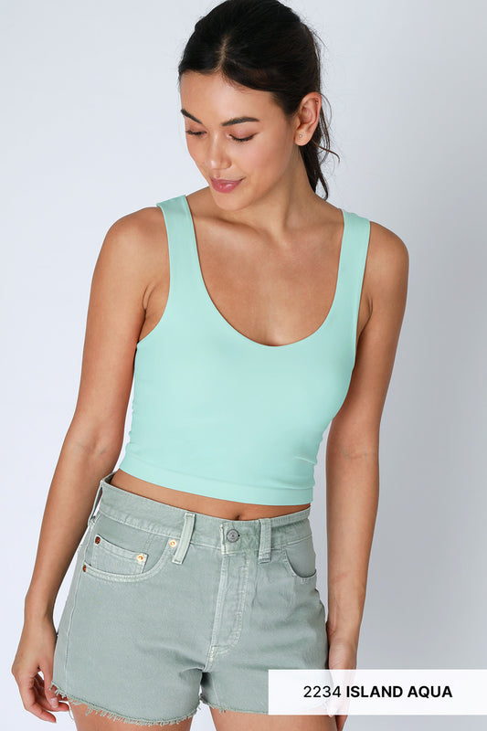 CLEAN LINE RACER BACK CROP TOP