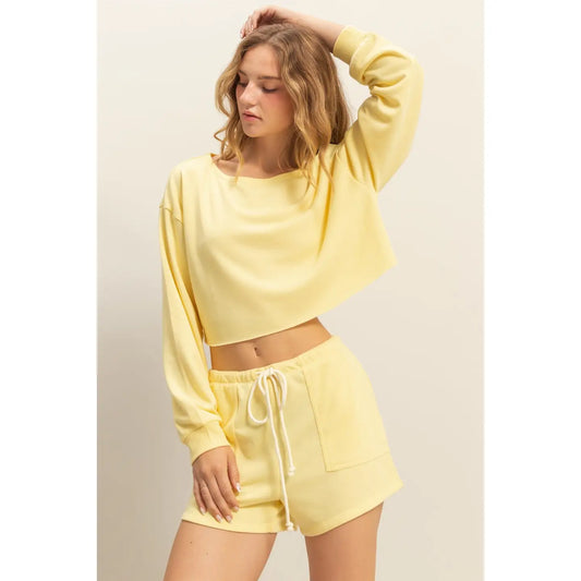 CAUSALLY CUTE LONG SLEEVE TOP