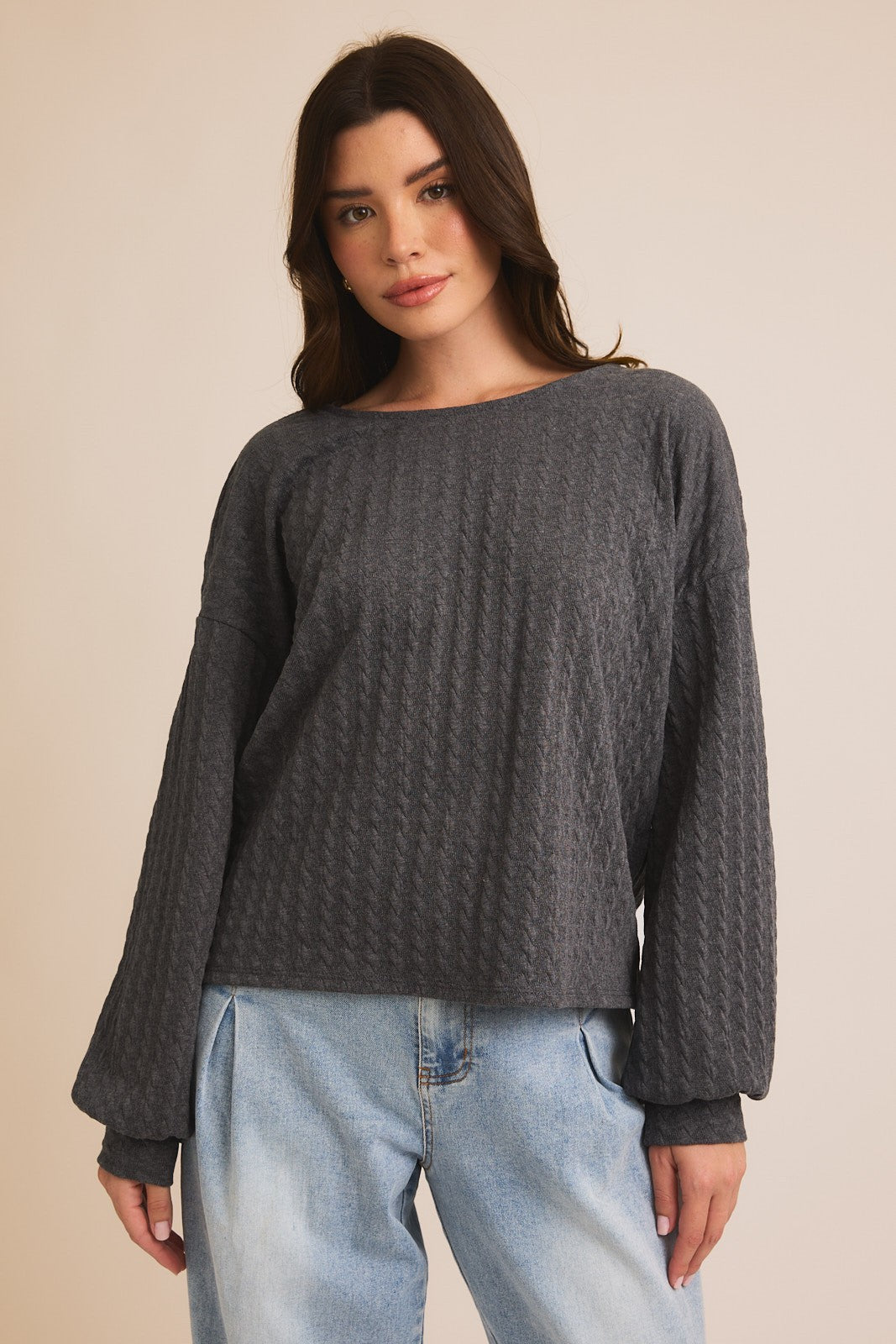 LONG SLEEVE BACK RUCHING CABLE TOP