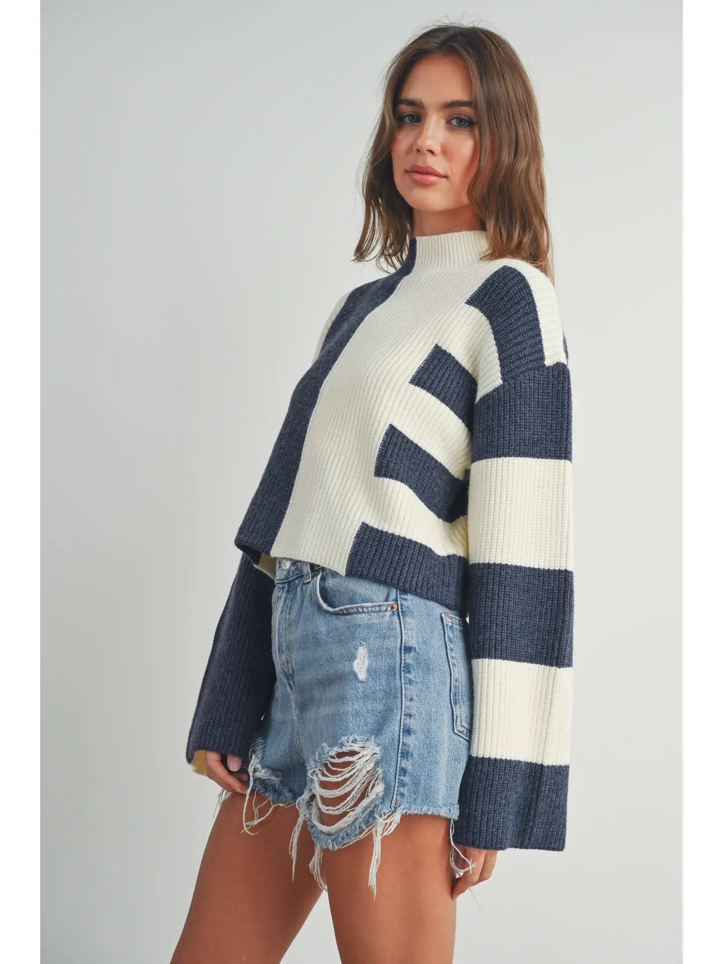 COLORBLOCK MOCK TURTLE NECK SWEATER