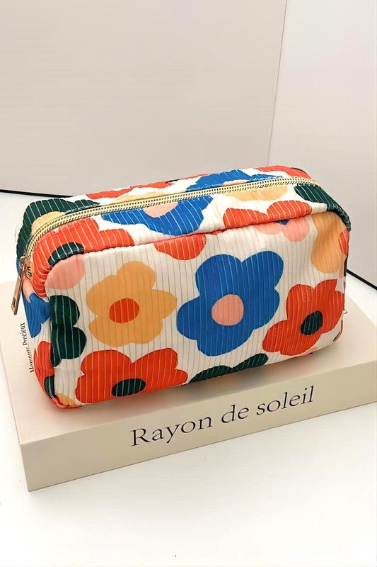 PATTERN TRAVEL MAKEUP BAG