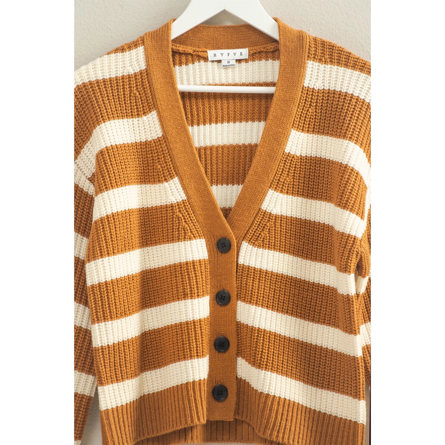 STRIPED NECK LONG SLEEVE SWEATER