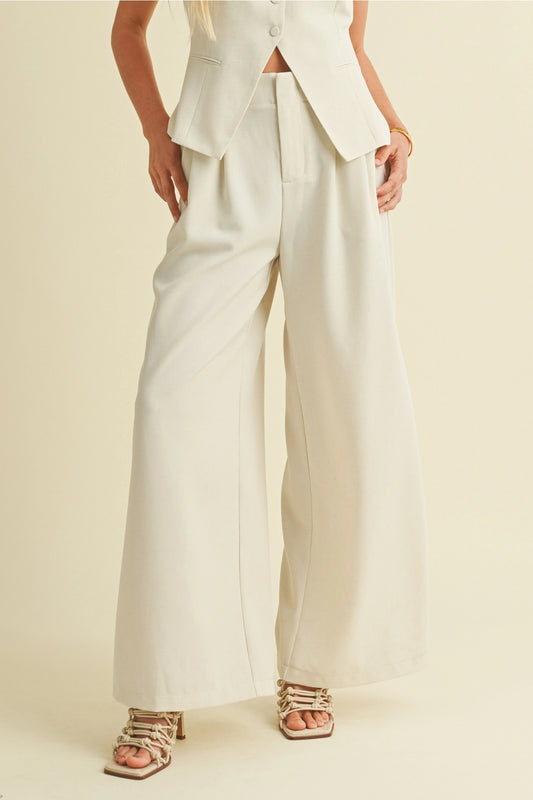 PINTUCK WIDE LEG PANTS